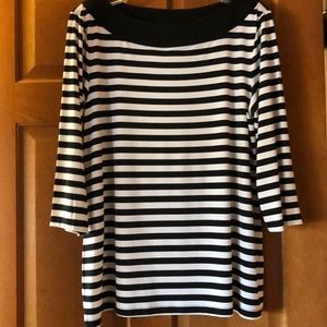 Like new black and white stripped blouse